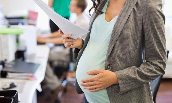 відпустка вагітність і пологи