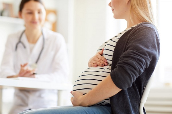 допомога по вагітності та пологах договір ЦПХ