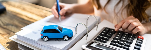 Матдопомога багатодітним сім’ям: чи оподатковується автомобіль від місцевої влади