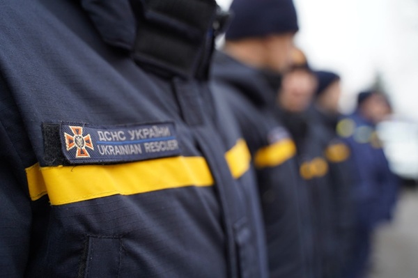 Перерахуйте грошове забезпечення курсантам закладів освіти ДСНС