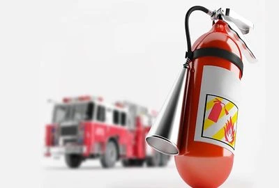 У Києві в повітрі з’явились продукти горіння: МОЗ рекомендує як убезпечити себе від смогу