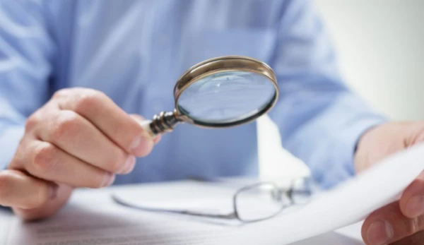  Чи має право під час перевірки контролюючий орган надавати письмові запити платникам податків для надання пояснень?