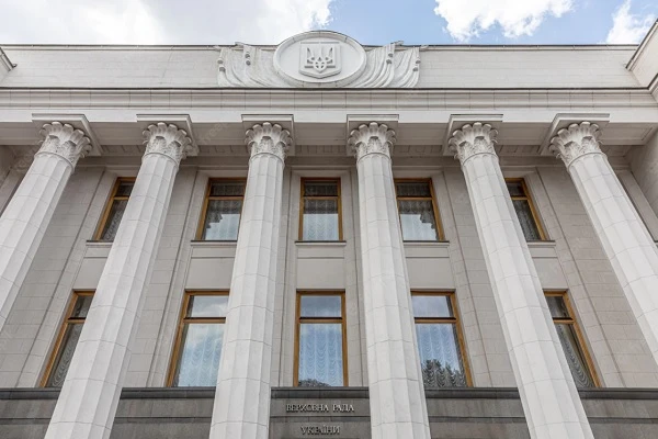 ВРУ підтримала у першому читанні доопрацьований законопроєкт про підтвердження страхового стажу